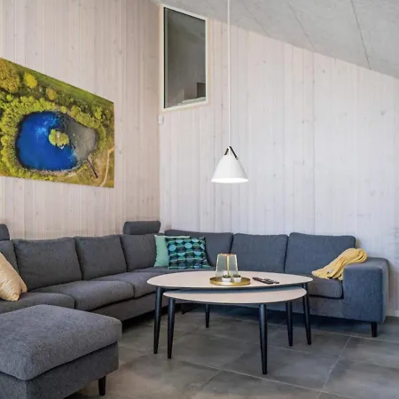 Holiday Lxxiii Holiday home